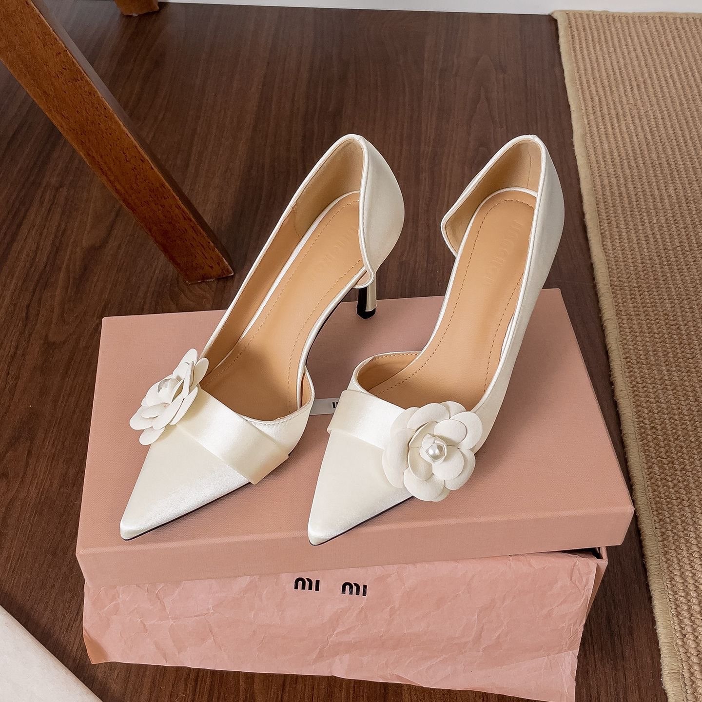 Women Formal Wear On Sale - Saten Sivri Burun Stiletto Topuklu Ayakkabılar