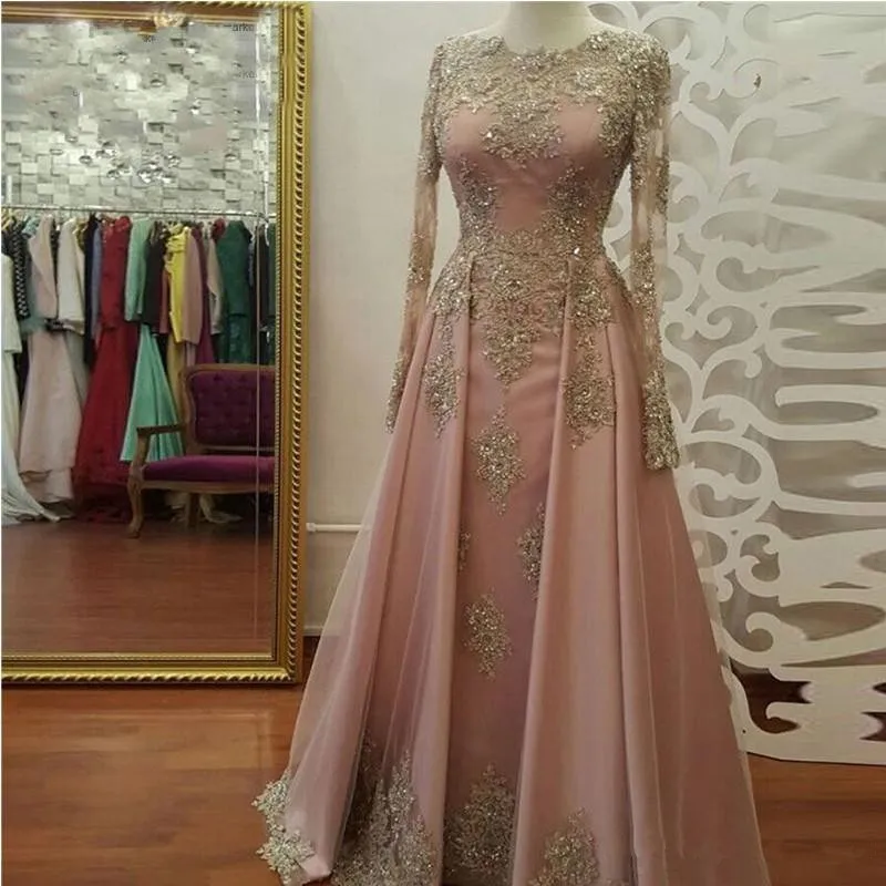 Kadınlar için Allık Gül Altın  - Women Formal Wear Dubai incelemesi ve fiyatı