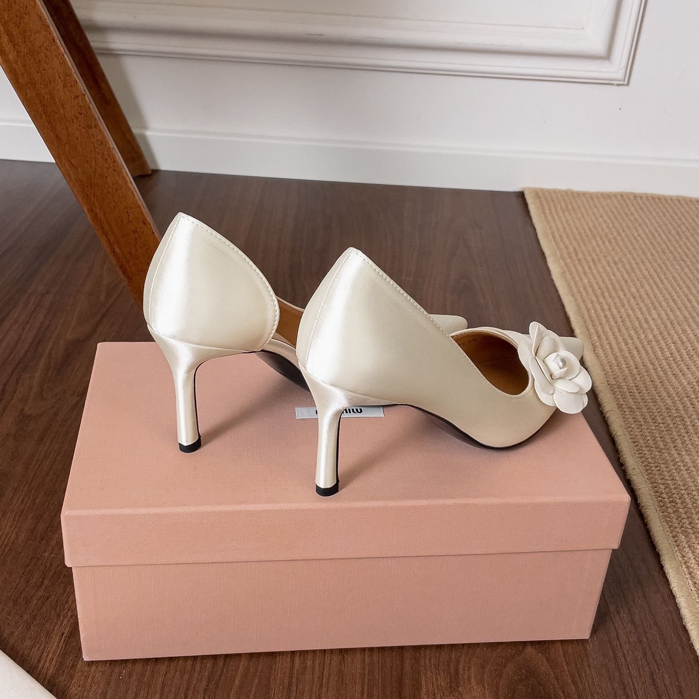 Saten Sivri Burun Stiletto Top - Women Formal Wear On Sale incelemesi ve fiyatı
