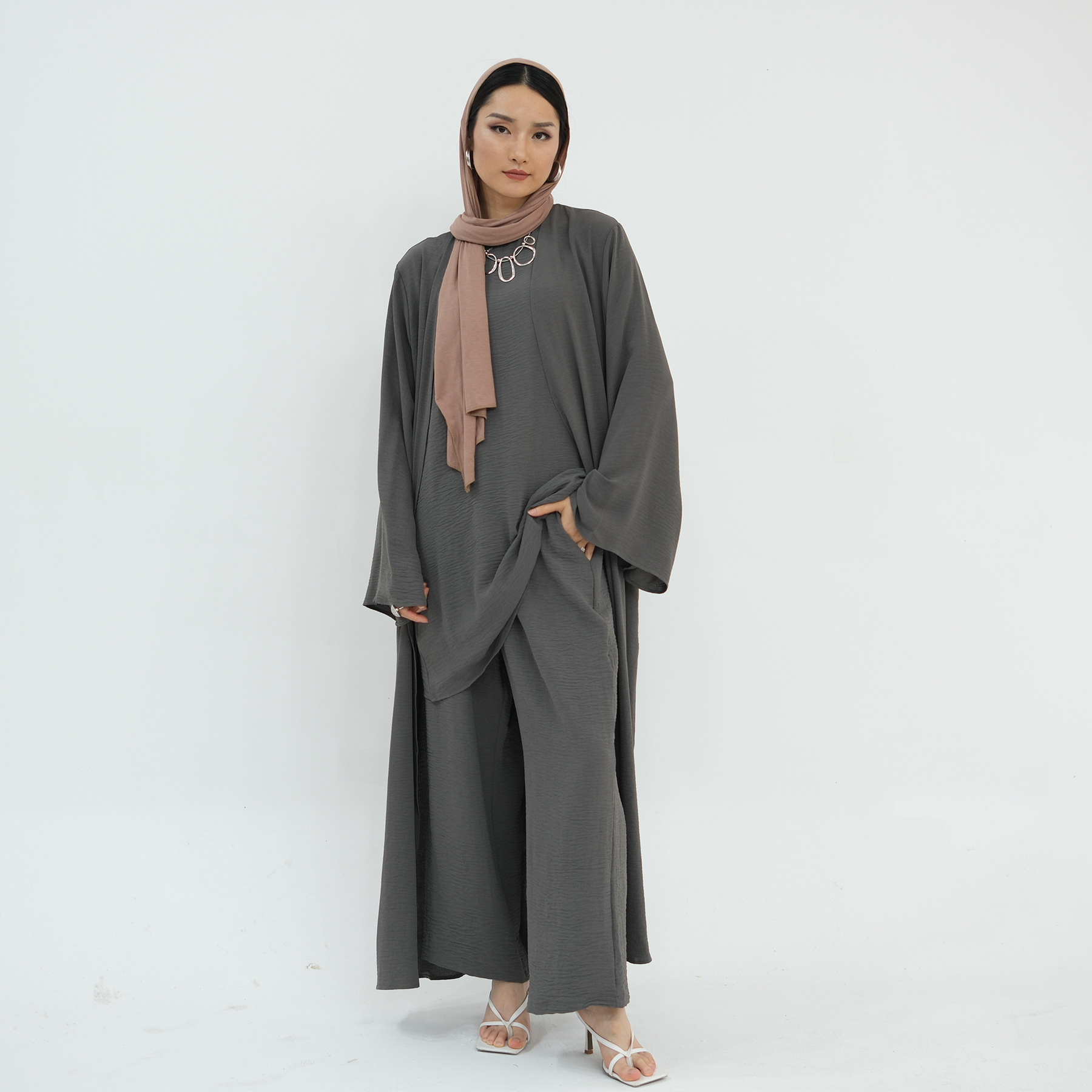 Otantik Set Çağdaş Tek Renkli  - Monochrome Suit Set incelemesi ve fiyatı